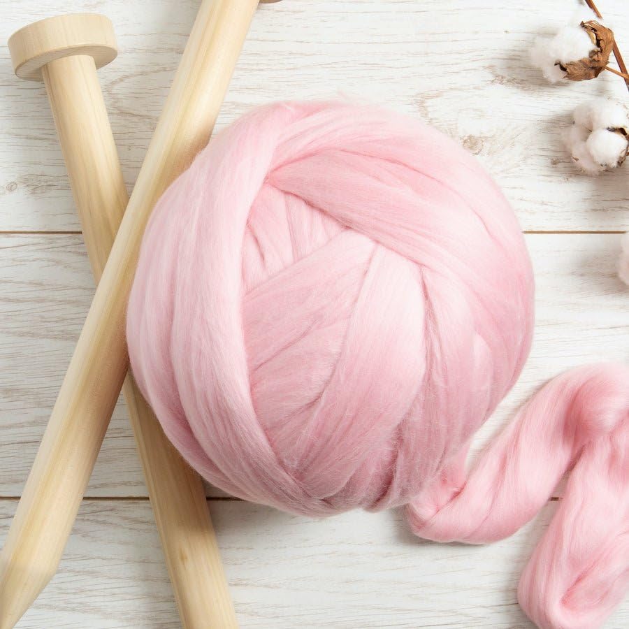 Kondoos Colored Natural Wool roving, 8 OZ. Best Wool for Needle Felting, Wet Felting, handcrafts and Spinning. (Baby Pink)